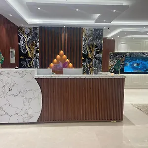 تحقق من التوفر